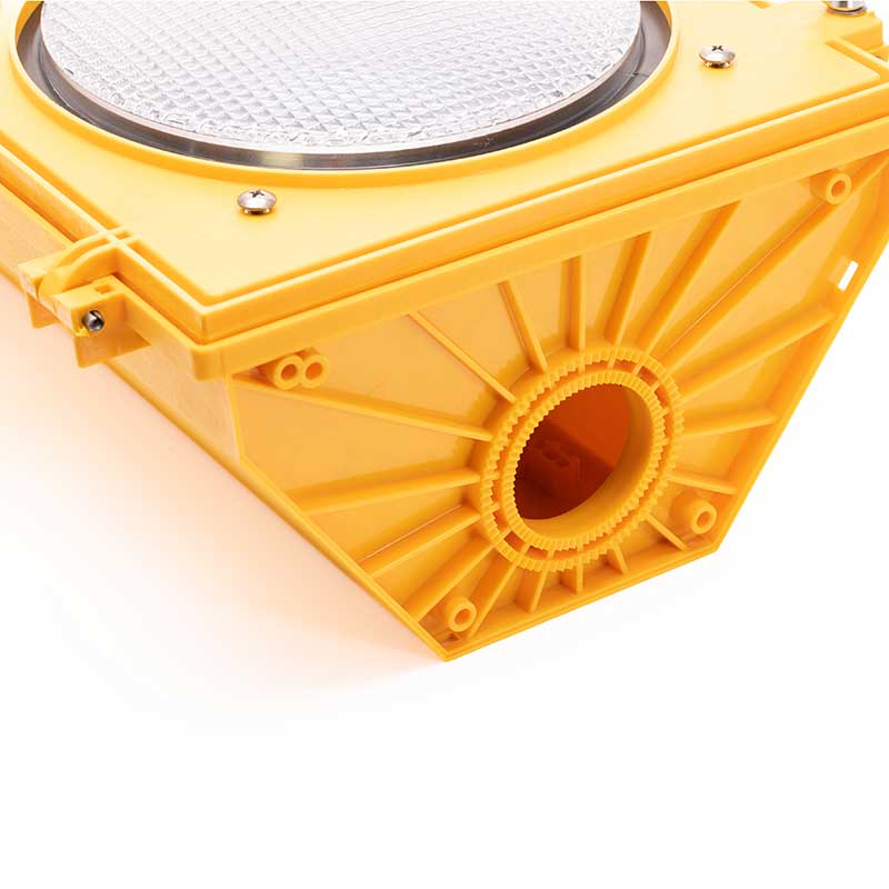 TL-TS 2-8In Traffic Sig W/Led