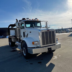 2012 Peterbilt model 365
