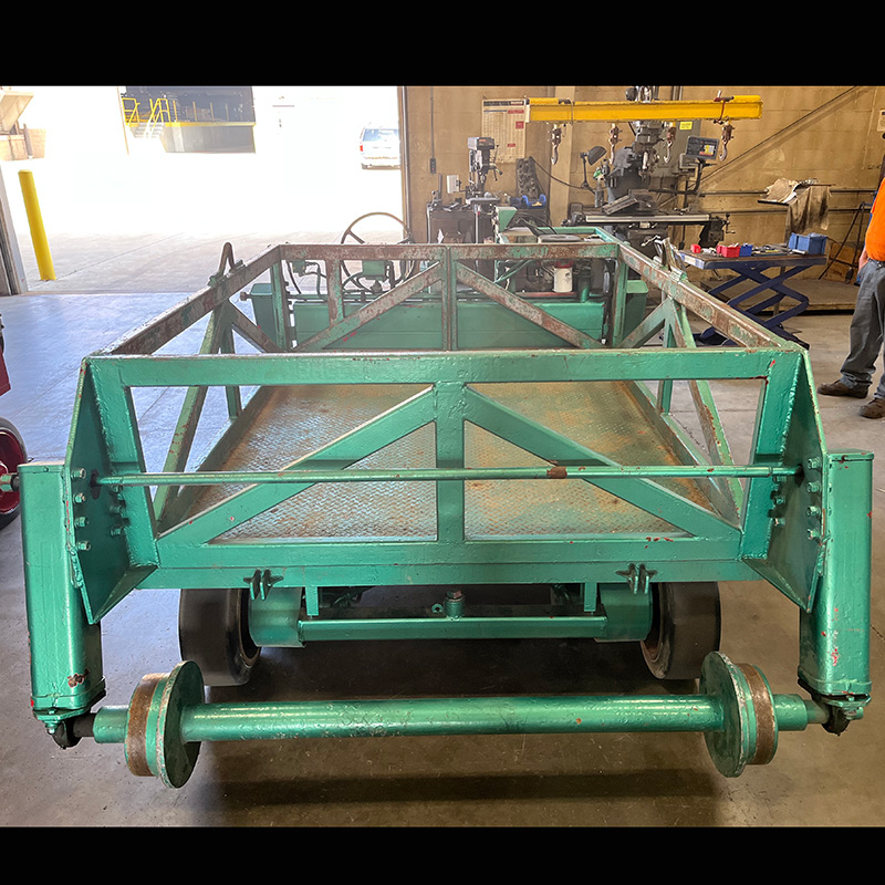Pre-Owned 6-Wheel Combo Rail Cart